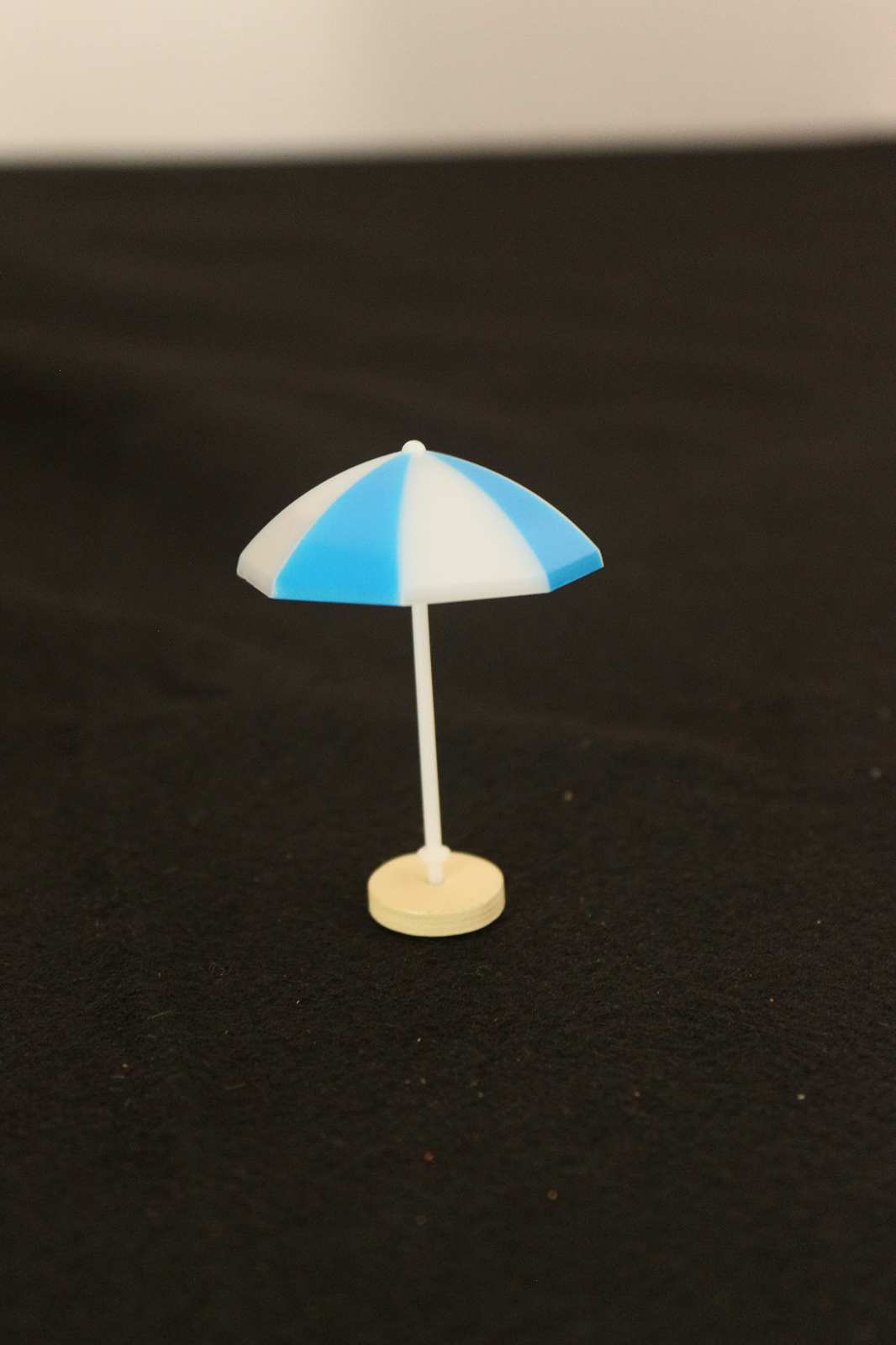 Beach Umbrella 4cm